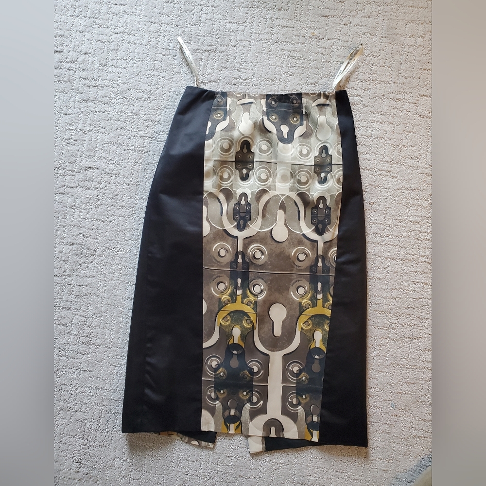 Stylish Black and Cream Skirt
